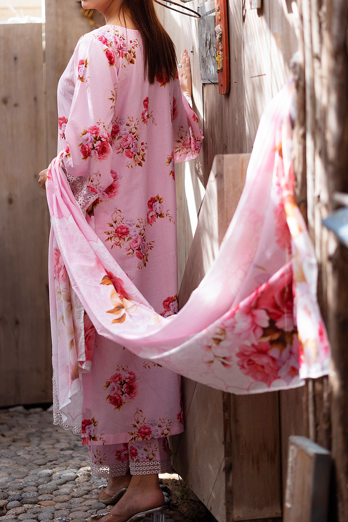 Floral Fantasy 3 Piece Unstitched Chikankari Suit