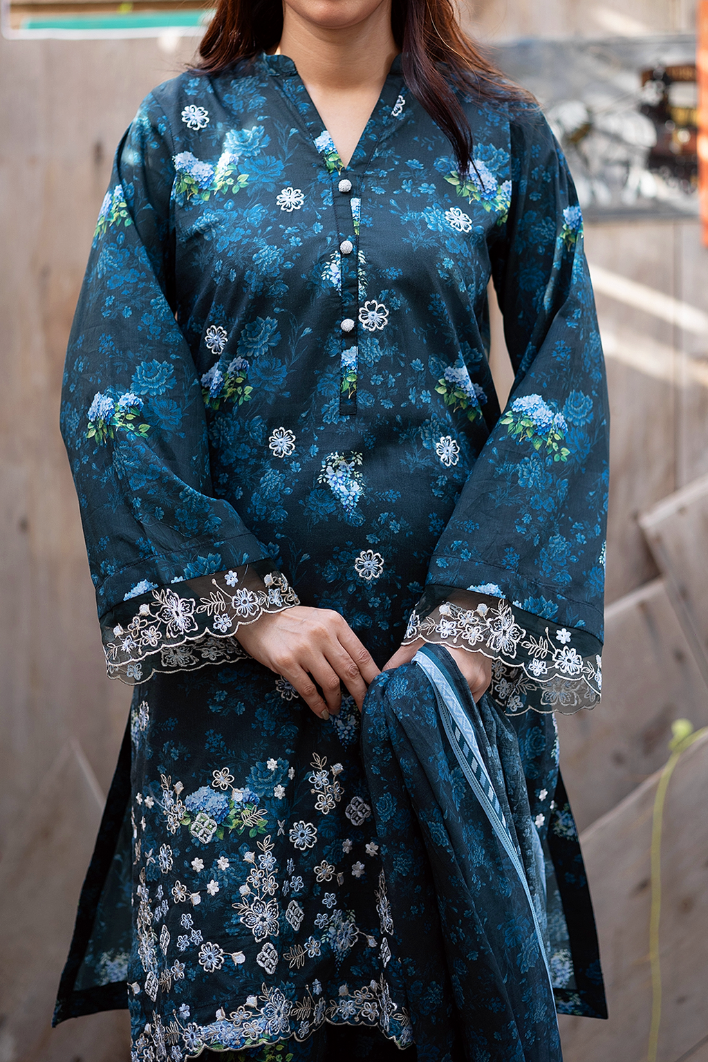 Emerald Dusk 3 Piece Unstitched Chikankari Suit