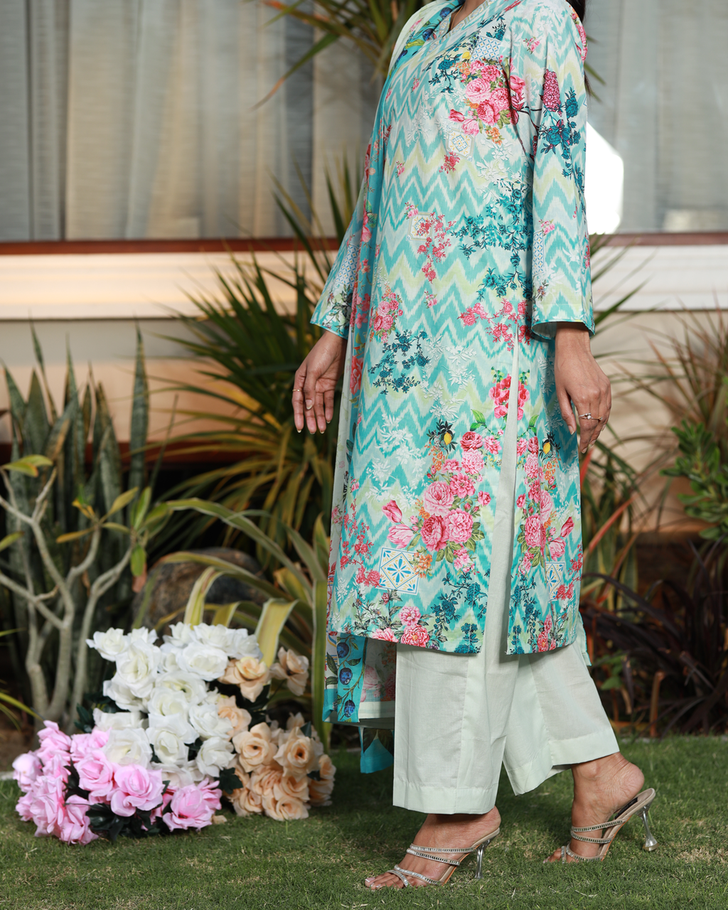 Aqua Breeze Lawn Digital Print 3 Piece Unstitched Suit