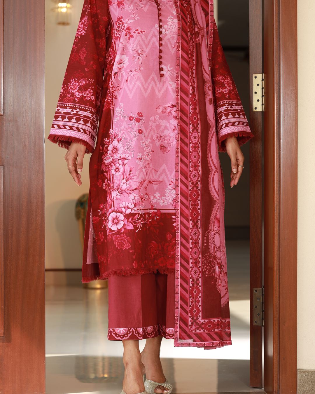 Flora Femme Lawn Digital Print Unstitched Suit Set