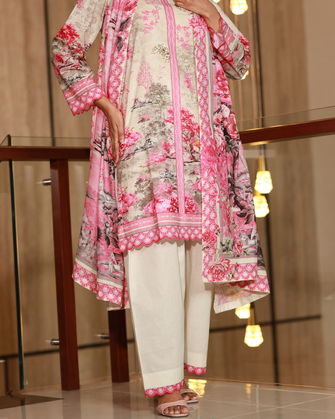 Rose And Water Lawn Digital Print 3 Piece Unstitched Suit