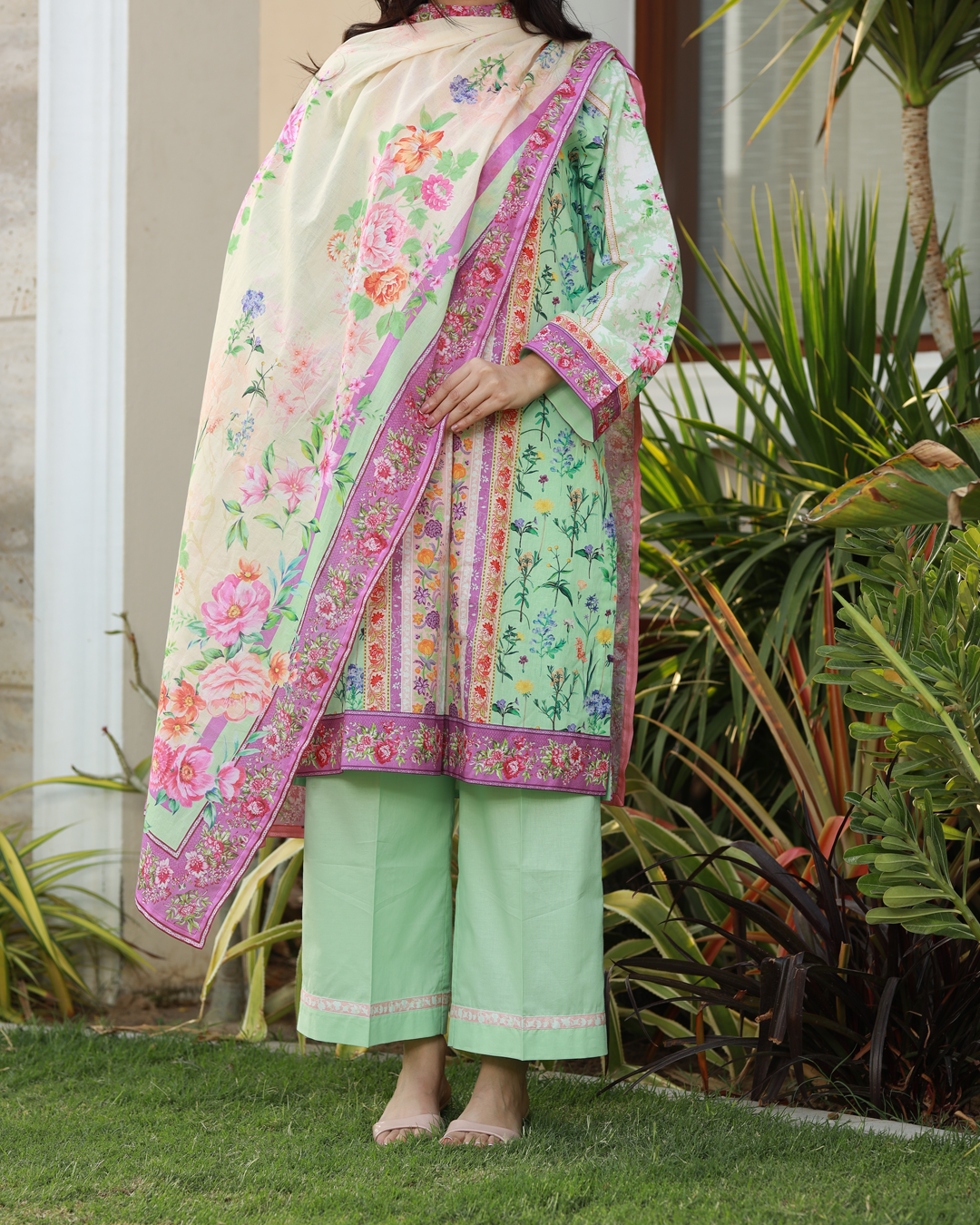 Colors of Confidence Lawn Digital Print Unstitched Suit Set