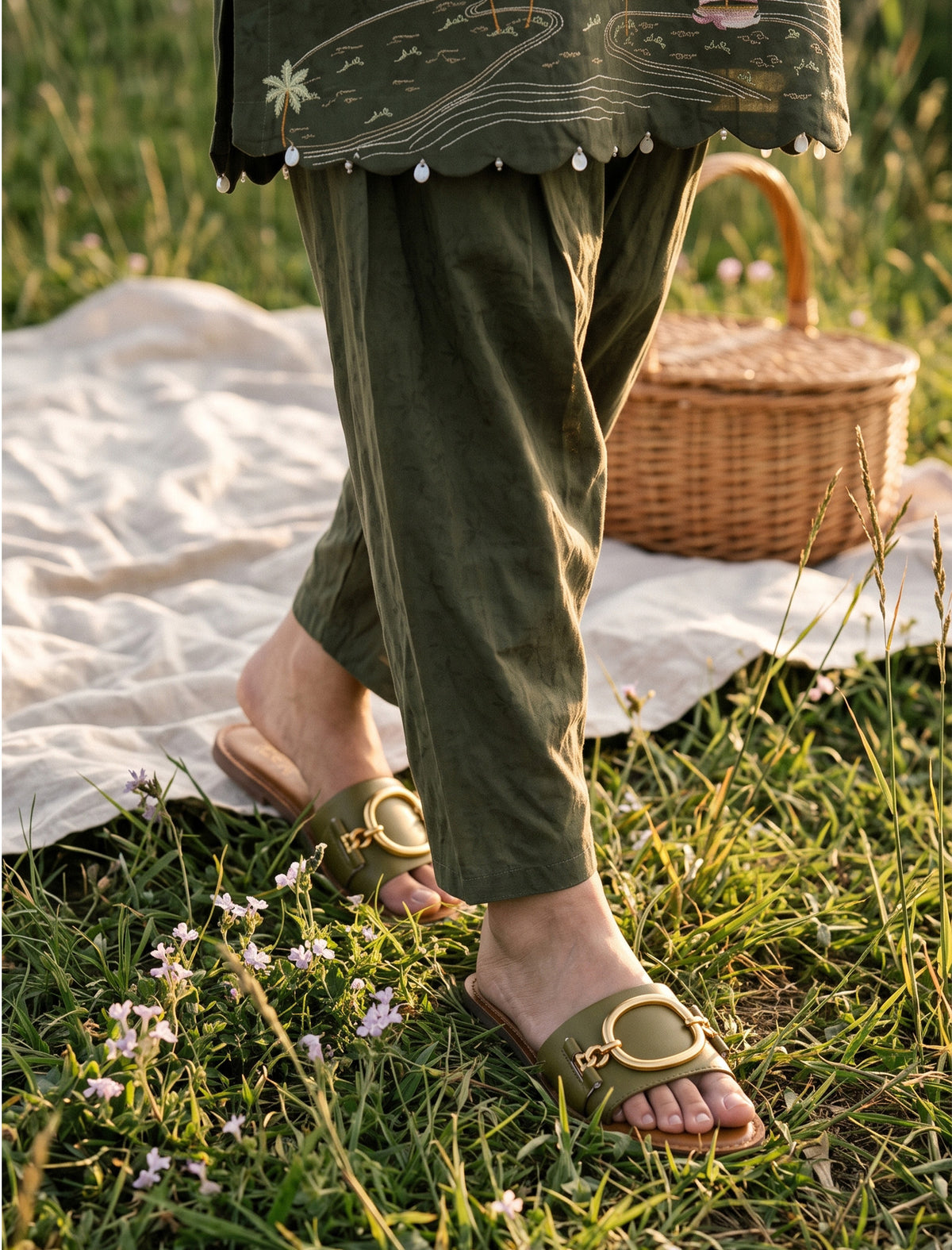 OLIVE DRAFT - 2 PIECE EMBROIDERED SUIT