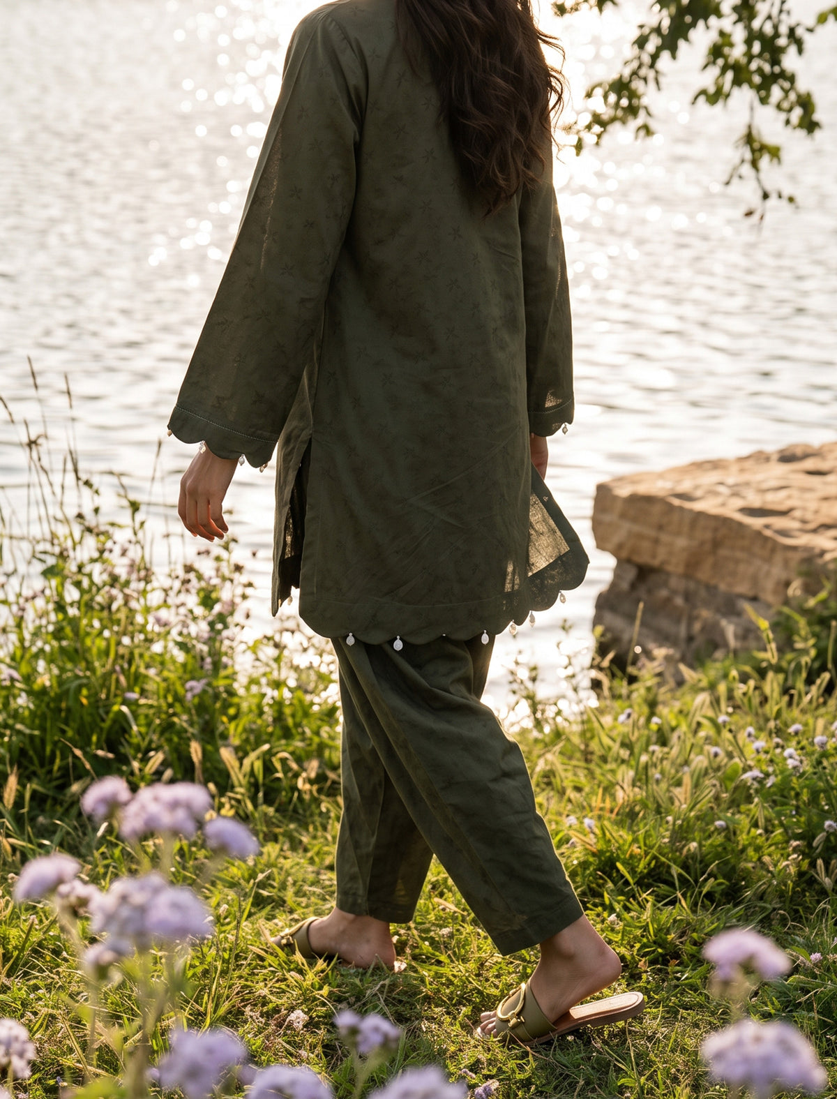 OLIVE DRAFT - 2 PIECE EMBROIDERED SUIT