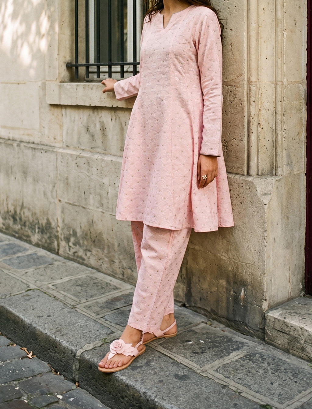 SAKURA- SELF JACQUARD SOLIDS
